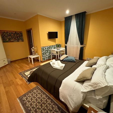 Casina Dei Marsi Panzió Avezzano Kültér fotó