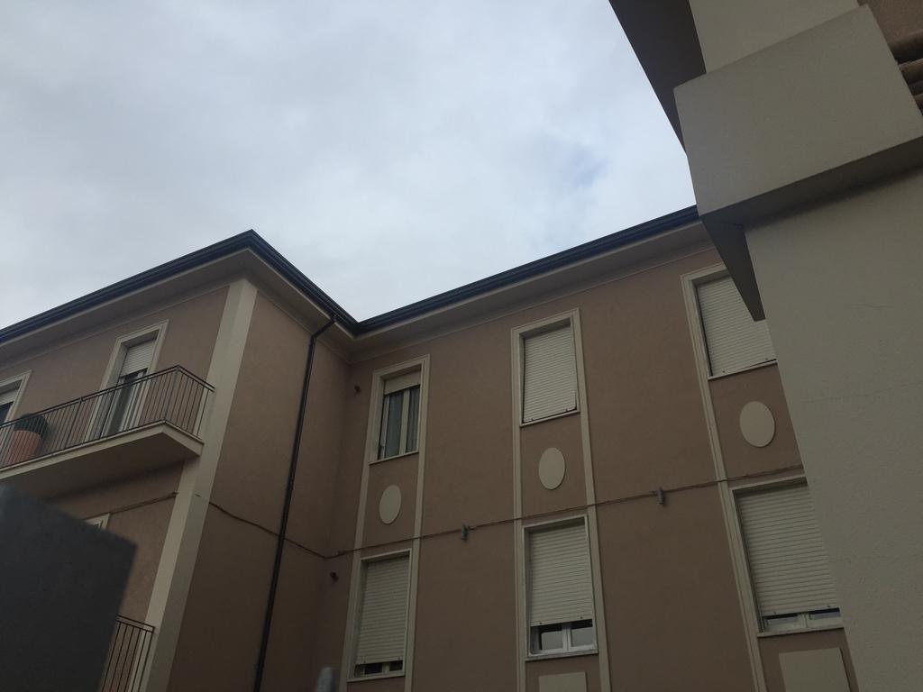 Casina Dei Marsi Panzió Avezzano Kültér fotó